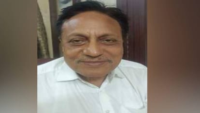 neurologist Dr. PK Maheshwari written a book for treatment of epilepsy paralysis and meningitis in Agra