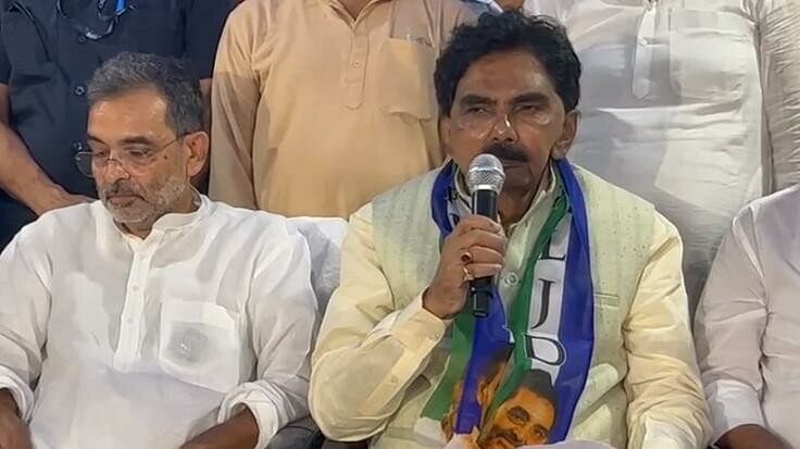 Bihar: Accepted membership of RJD led by Upendra Kushwaha!  Kushwaha remained silent even after listening to the row of former JDU MPs – After leaving Jdu Party Upendra Kushwaha formed Rljd, Jdu Party Ex-mp Monajir Hasan Slip Of Tongue In News

 | Pro IQRA News