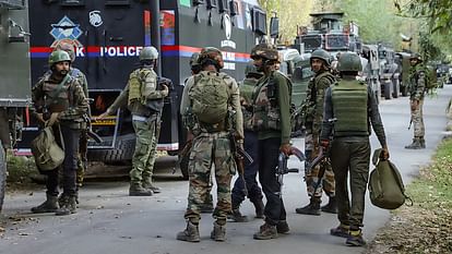 Anantnag Encounter: मारा गया आतंकी उजैर खान, अनंतनाग मुठभेड़ संपन्न, सर्च ऑपरेशन जारी Anantnag Encounter Updates: Terrorist Uzair Khan Killed in Kokernag Operation, Search Operation Continues