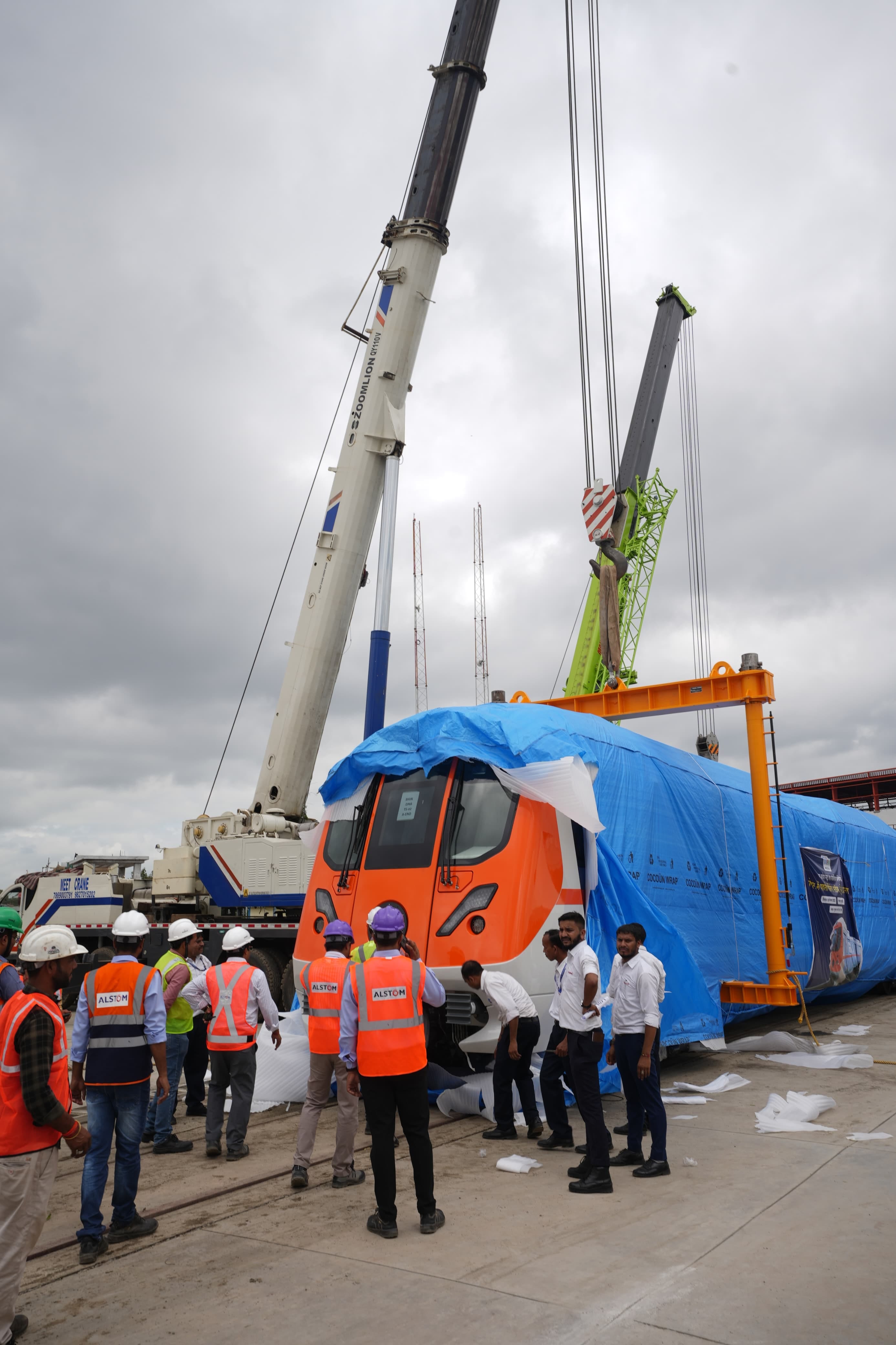 MP News: Orange colored metro coaches should be introduced at Subhash Nagar depot, trial run can start in 10 t