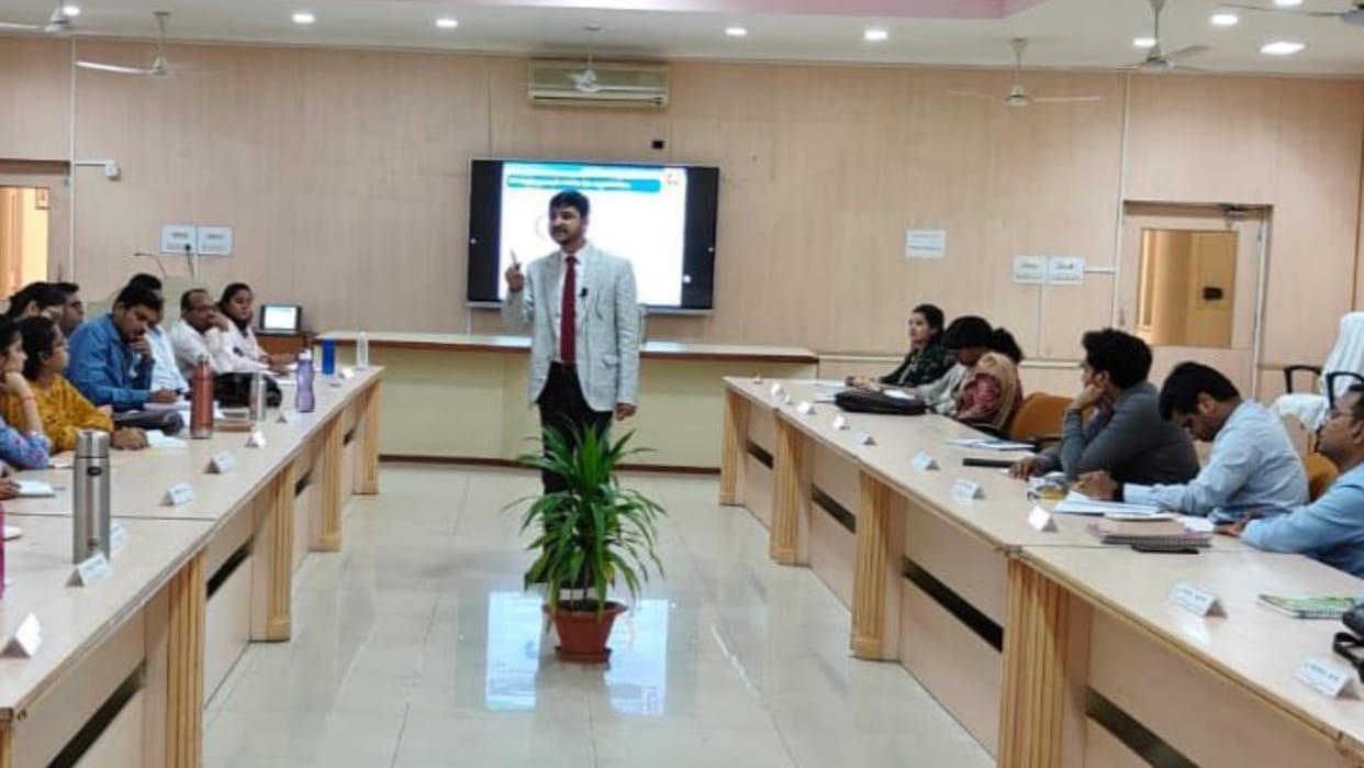 Lucknow News: PCS trainees learned how to do public management in the training camp program