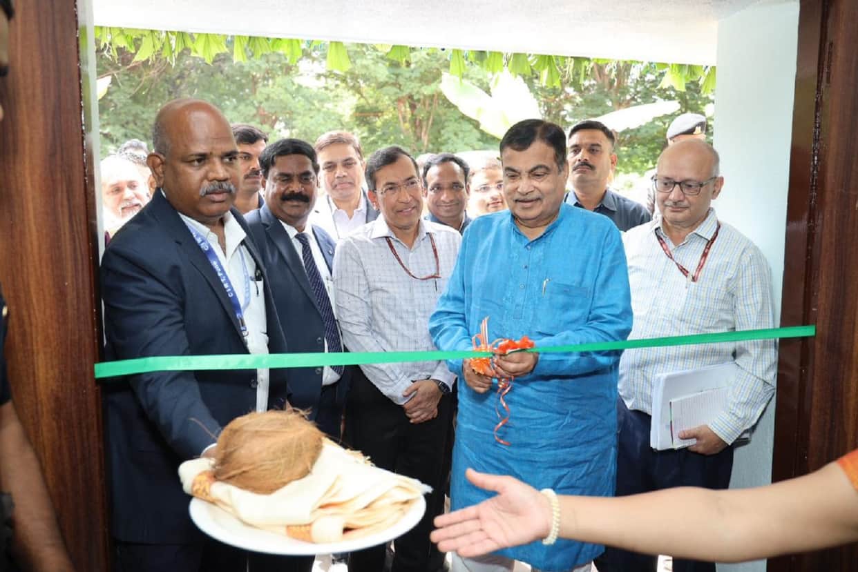 Nitin Gadkari Inaugurates Command-and-Control Centre of Bharat NCAP at Central Institute of Road Transport