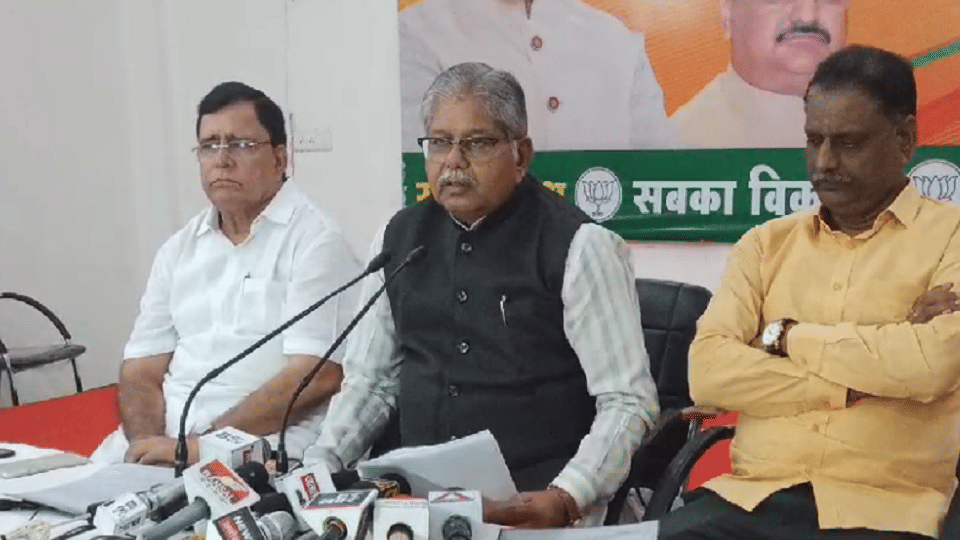 Former leader of opposition Dharam Lal Kaushik launched a scathing attack on Baghel government