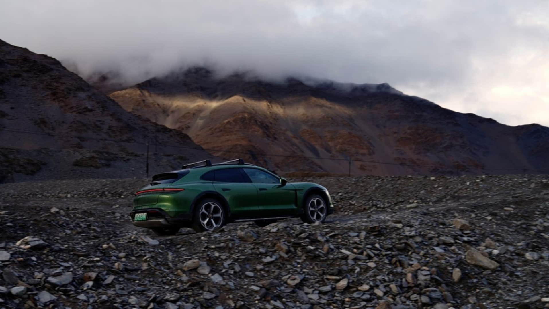 This car makes new Guinness World Record title for greatest altitude change by an electric car