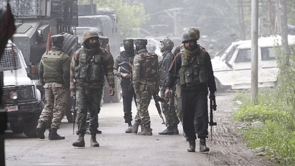 Jammu Kashmir Three terrorist helpers arrested in Kishtwar