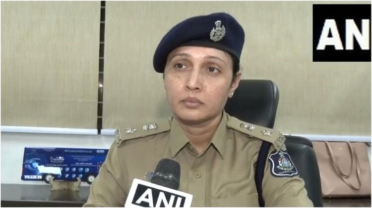 Gujarat: ‘There is a She team at every police station in the city’, Surat Deputy Commissioner Rupal announced – Deputy Superintendent of Police Surat Rupal Solanki says every police station in the city has a She team

 | Pro IQRA News