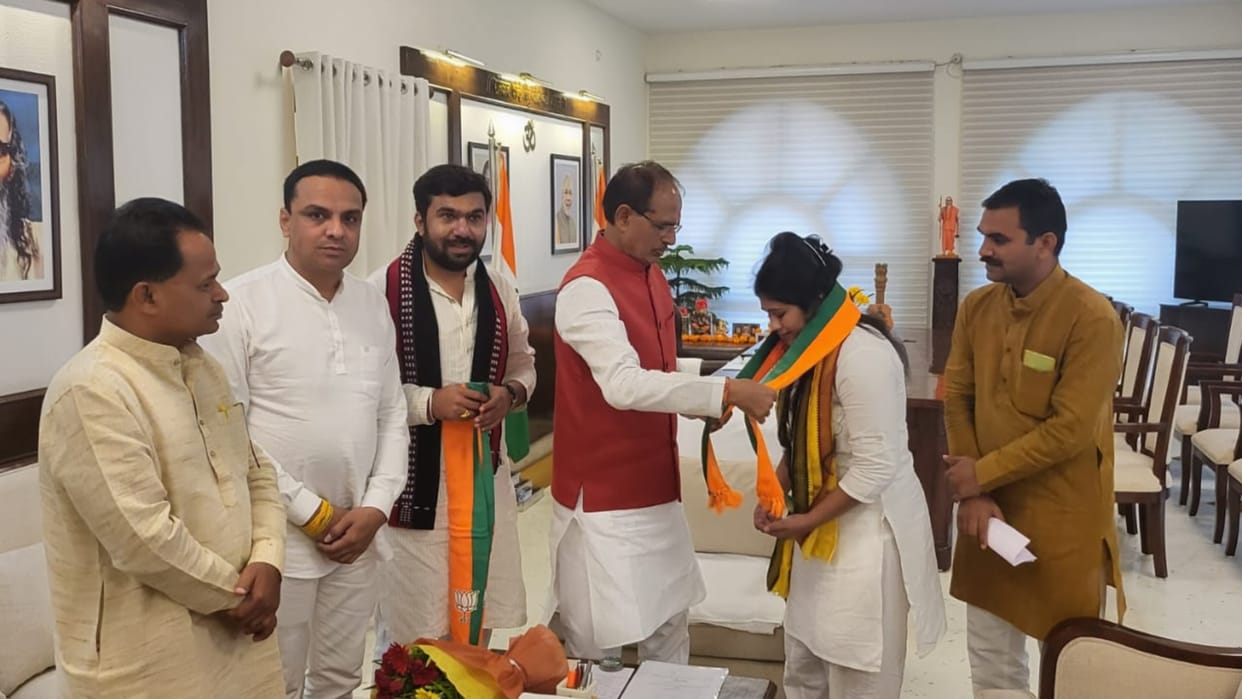 MP Election 2023:  BJP declares Monika Batti as its candidate from Amarwara for MP assembly election