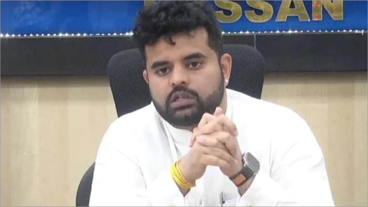 Supreme Court stays Karnataka High Court order quashing election of JDS MP Prajwal Revanna