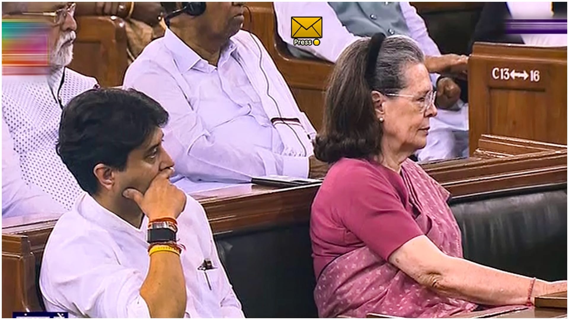 Parliament Special session Photo session of MP old Parliament PM Modi opposition parties