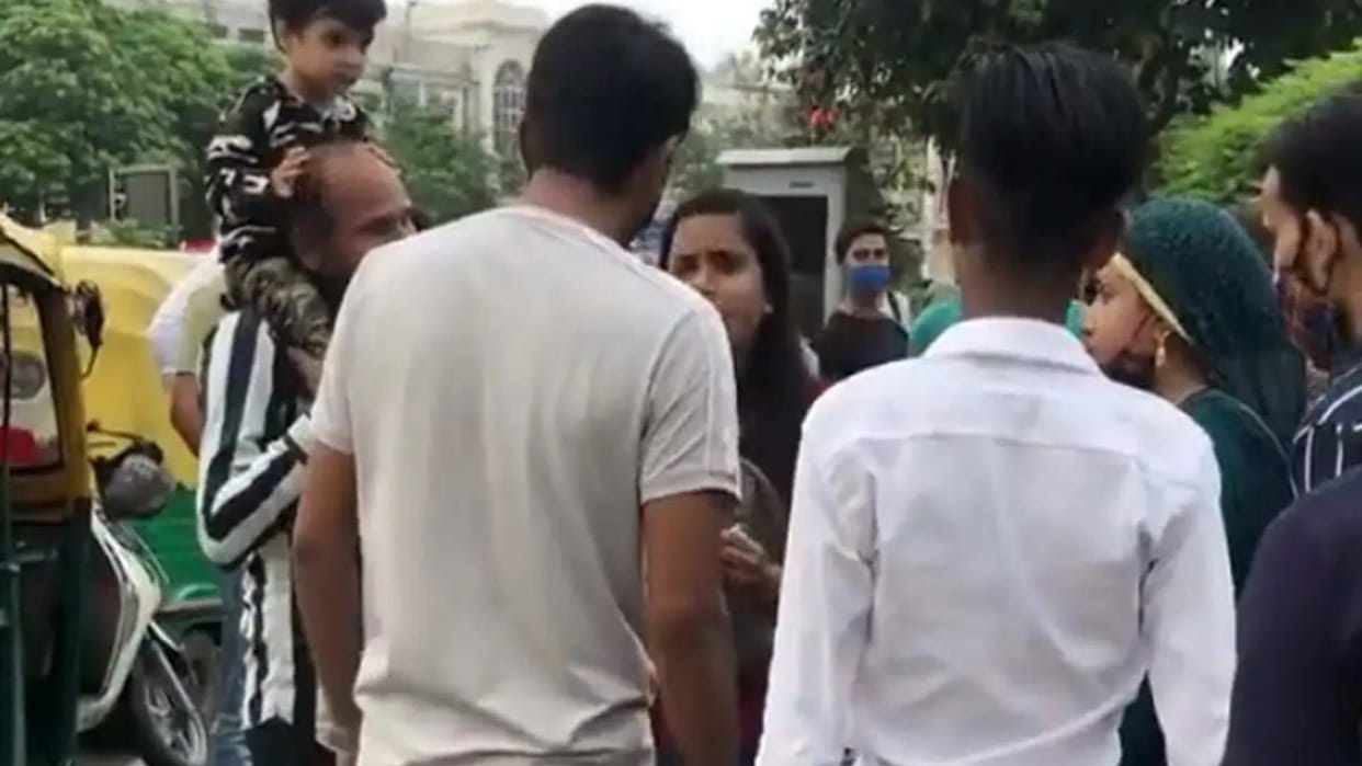 man and women slap video goes viral