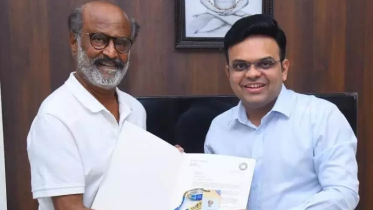 Jailer Actor Rajinikanth gets Golden ticket for World cup 2023 bcci shared superstar photo with Jay Shah
