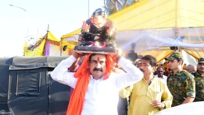 Ganesh Chaturthi 2023: Lord Ganesha sits in the house of CM Shivraj, Home Minister Narottam Mishra.