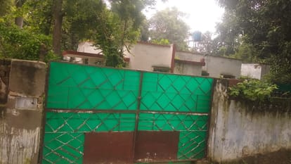 Thieves steal goods from SDM residence in Officers Colony Shahjahanpur