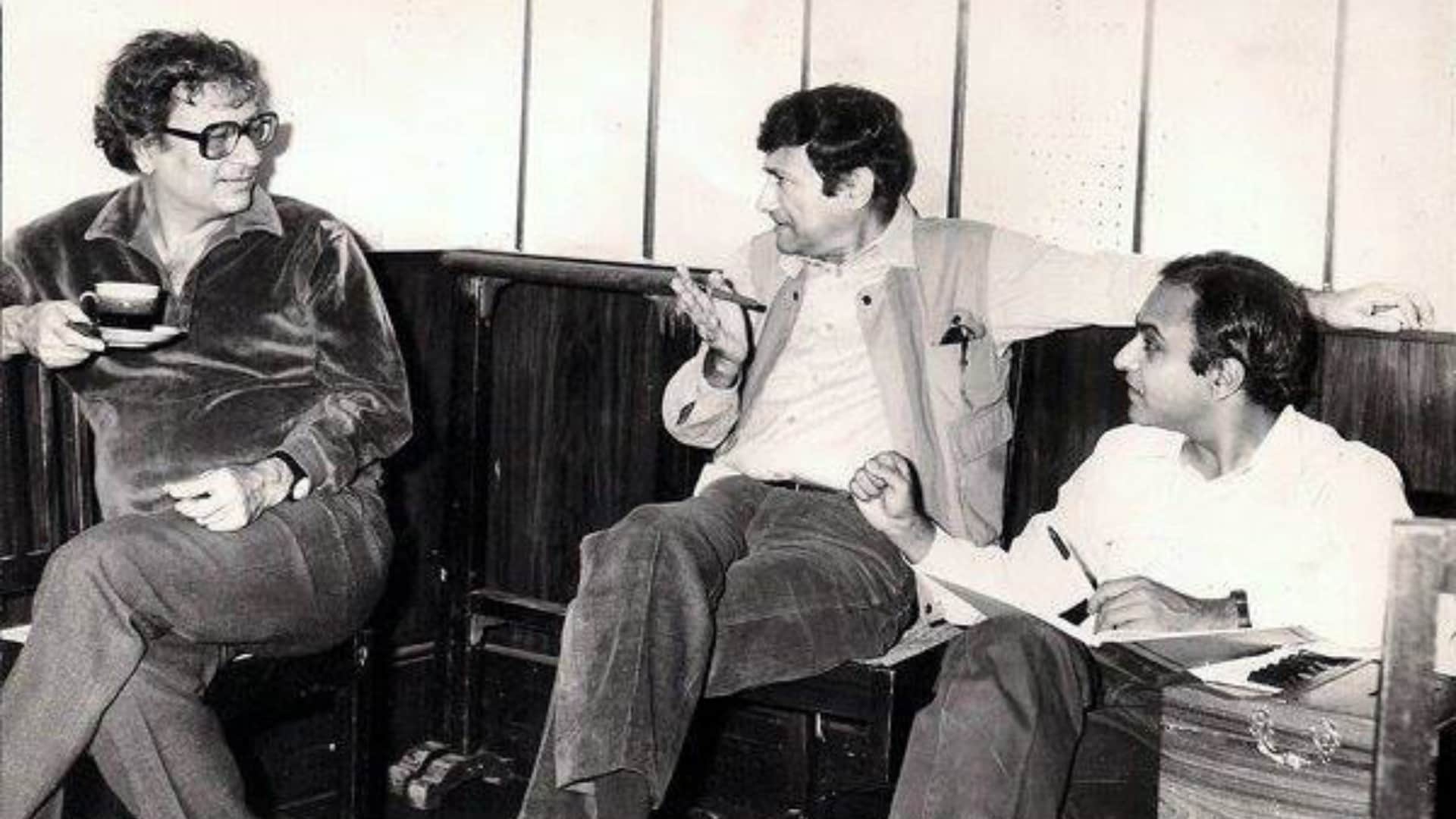 Dev Anand historical juhu bungalow to make way for 22 storey building Kalpana kartik suniel anand devina