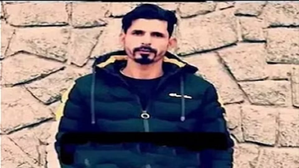 Uzair, who came out of the house to get the electricity contract, became a terrorist contractor