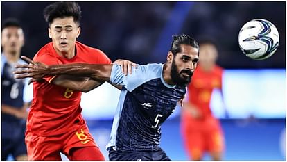 Asian Games: फुटबॉल में भारतीय पुरुष टीम के लिए करो या मरो वाला मैच, बांग्लादेश के खिलाफ हर हाल में जीत जरूरी Asian Games 2023: Do or die match for Indian mens football team, victory against Bangladesh is necessary