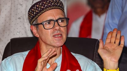 Omar Abdullah BJP not averse to dynastic politics has problems with those families that oppose it