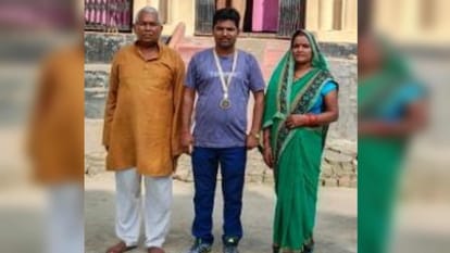 Story of MMMUT Toppers Do not give up and fight situation then move towards top
