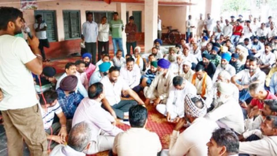 Demand for payment of sugarcane outstanding before running of sugar mill