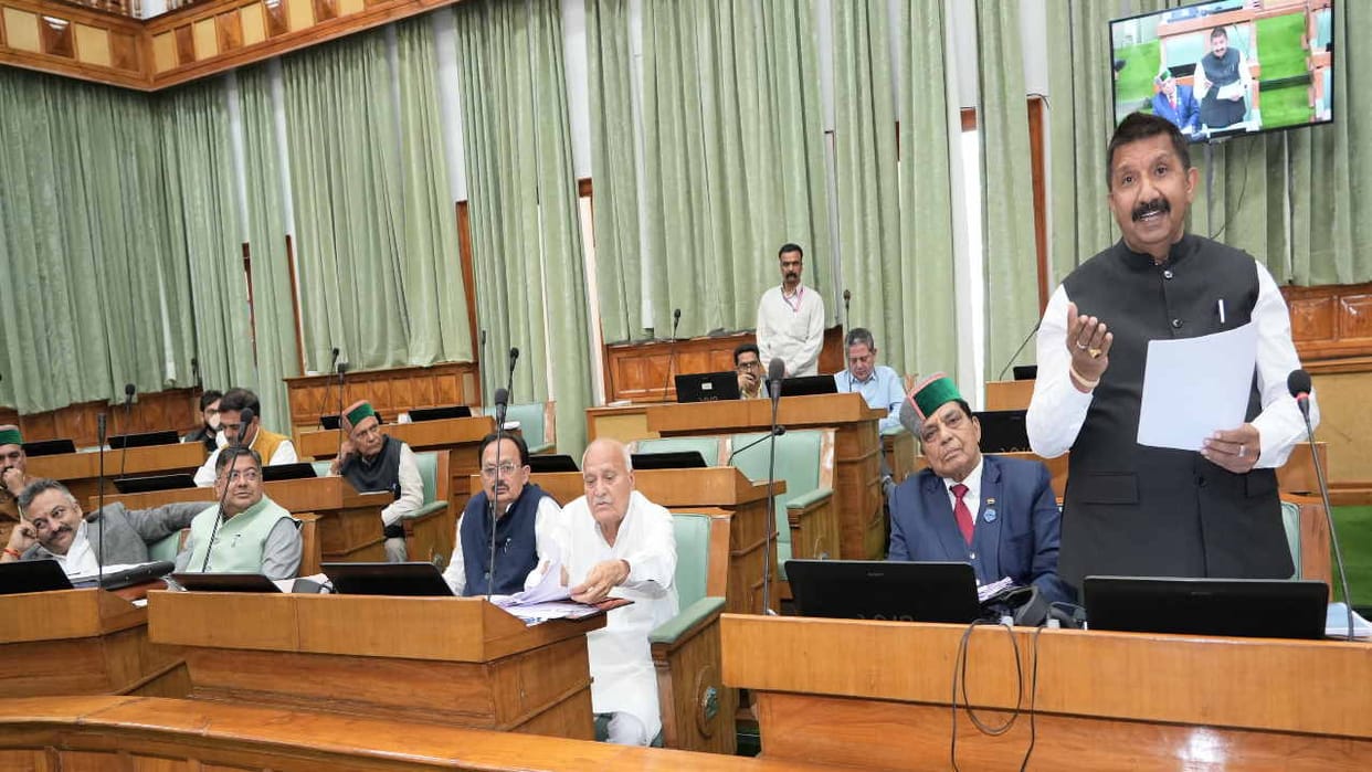 Deputy cm Mukesh Agnihotri presented a white paper in the House accusing the previous Jairam govt of financial
