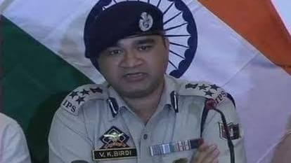 Vidhi Kumar Birdi is new IGP Kashmir Vijay Kumar posted as ADGP Law and Order JK