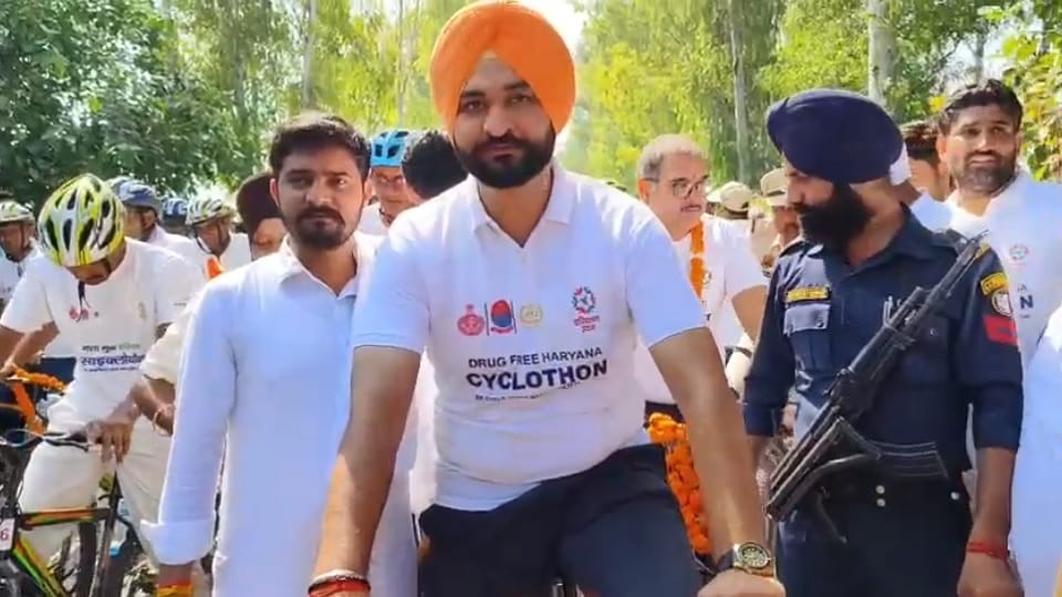 Cyclothon Yatra reached Kurukshetra Dharmanagari, Minister of State Sandeep Singh cycled for six kilometers