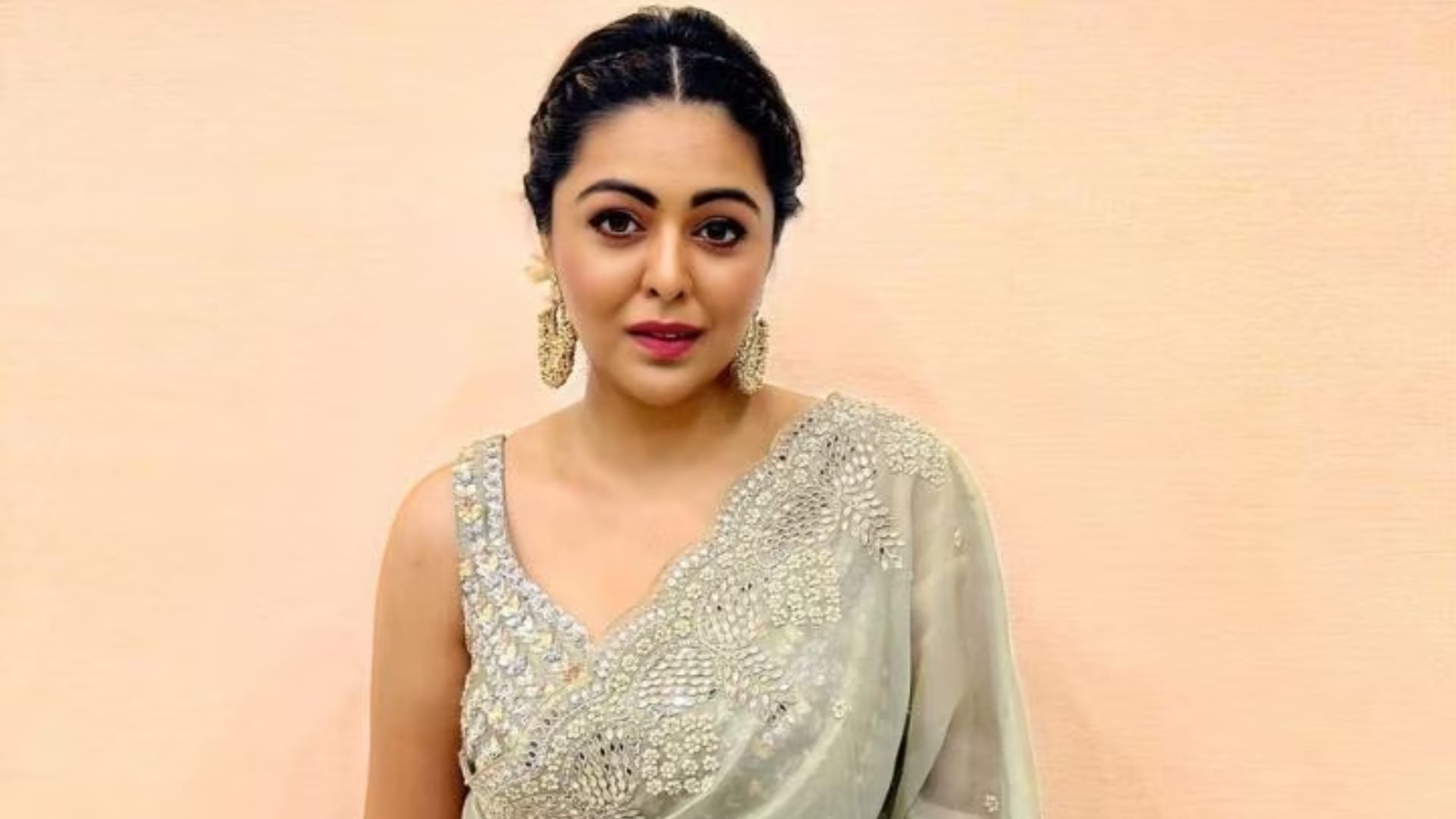 Temptation Island India Shafaq Naaz approached as a participate for Mouni Roy and Karan Kundrra hosted show