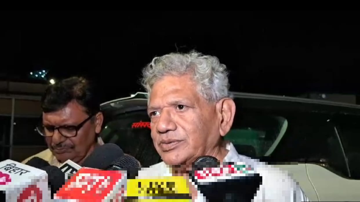 After meeting with CM Nitish Kumar, CPIM leader sitaram yechury met Lalu Yadav, tejashwi yadav for alliance
