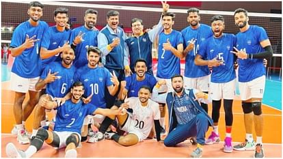 Asian Games 2023: भारतीय पुरुष वॉलीबॉल टीम का विजयी सफर जारी, एशियाई खेलों के क्वार्टर फाइनल में पहुंची Asian Games 2023: Indian men's volleyball team victorious journey continues, reaches into quarterfinals