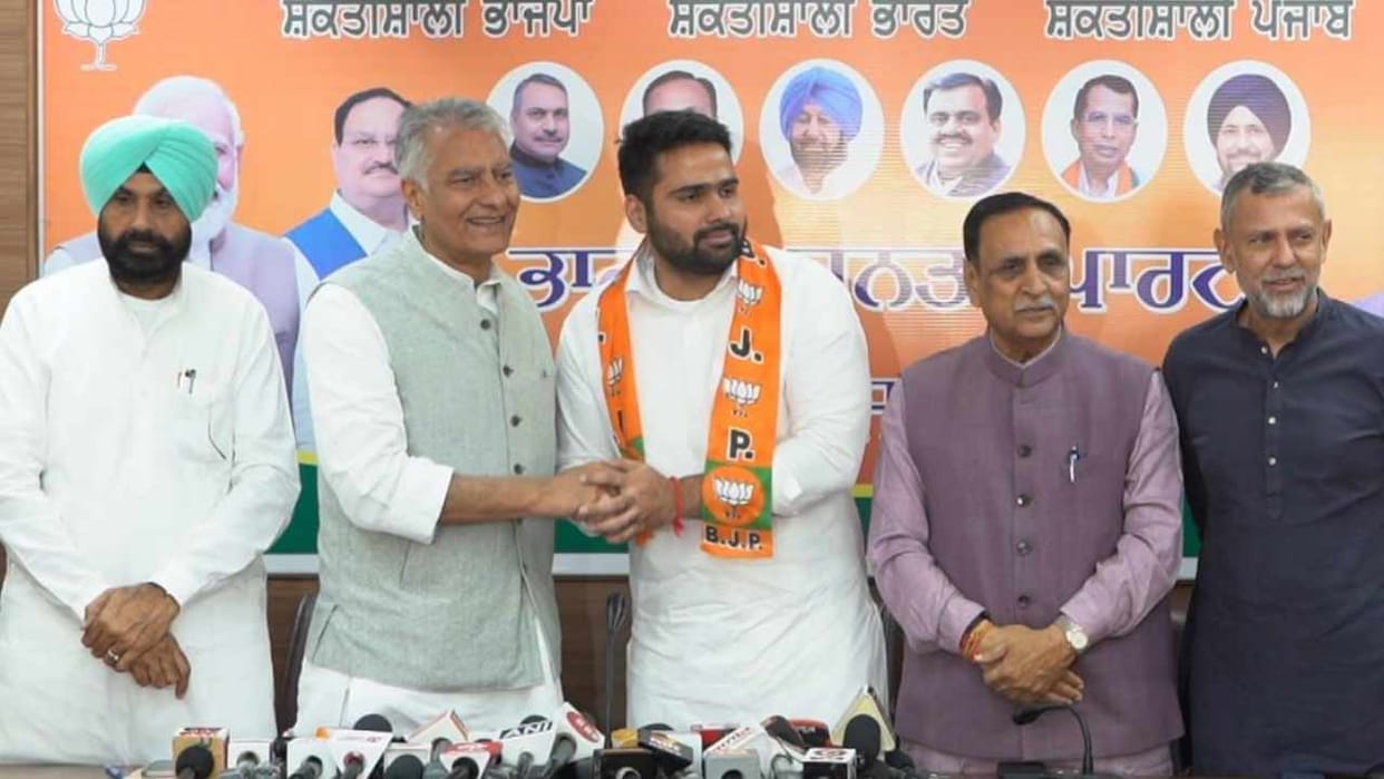 Punjab Youth Congress Vice President Akshay Sharma joined BJP after resigning from party