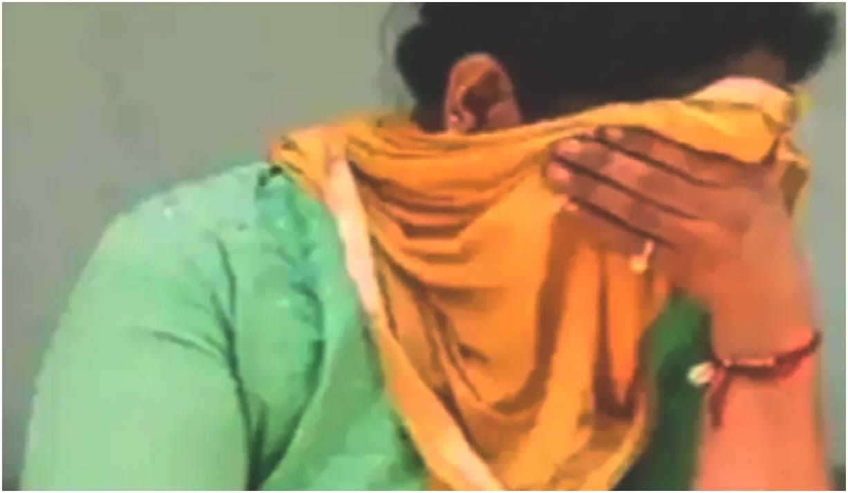 Saharanpur: A servant sexually assaulted with wife of his owner after made video in Deoband