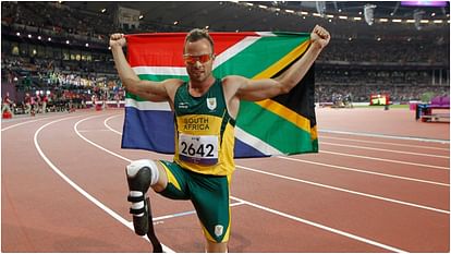 Pistorius: महिला मित्र की हत्या करने वाले पिस्टोरियस को 10 साल बाद पैरोल, पांच जनवरी से होगी प्रभावी Pistorius, who murdered his girlfriend, will be given parole after 10 years, effective from January 5