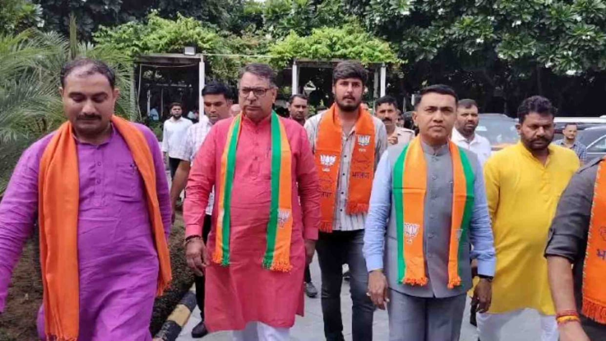 Goa Chief Minister Pramod Sawant made verbal attack on Rajasthan government in Alwar