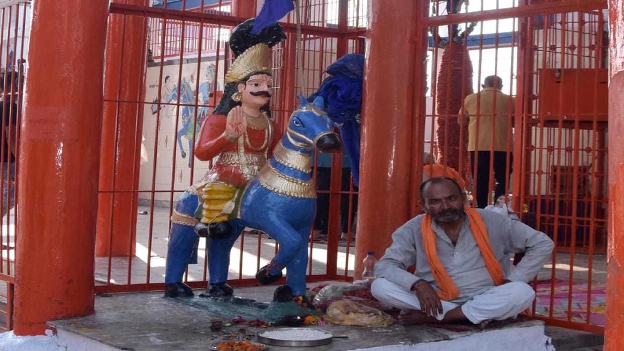 The history of Goga Mhadi fair is 800 years old