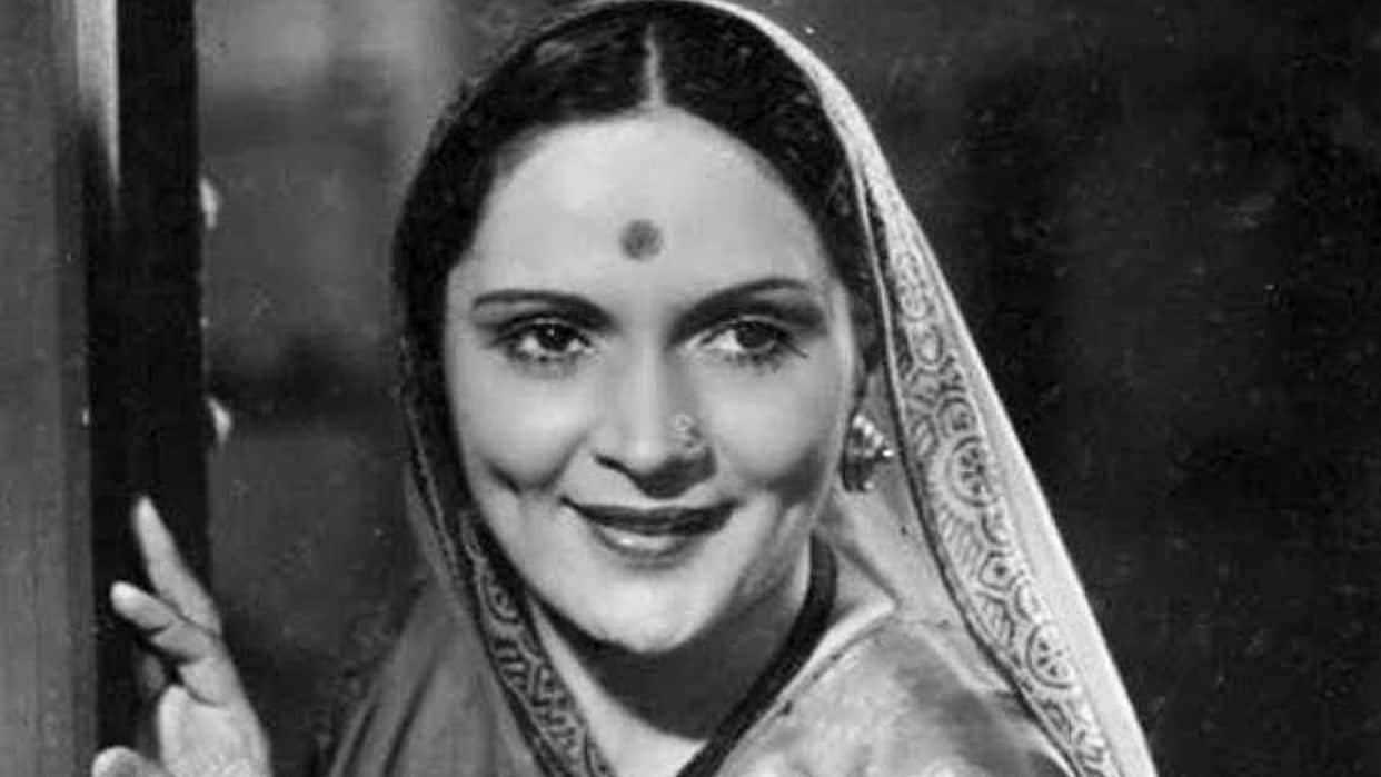 Durga Khote Meet Bollywoods first rebel heroine she fought with a roaring lion to save Spot Dada