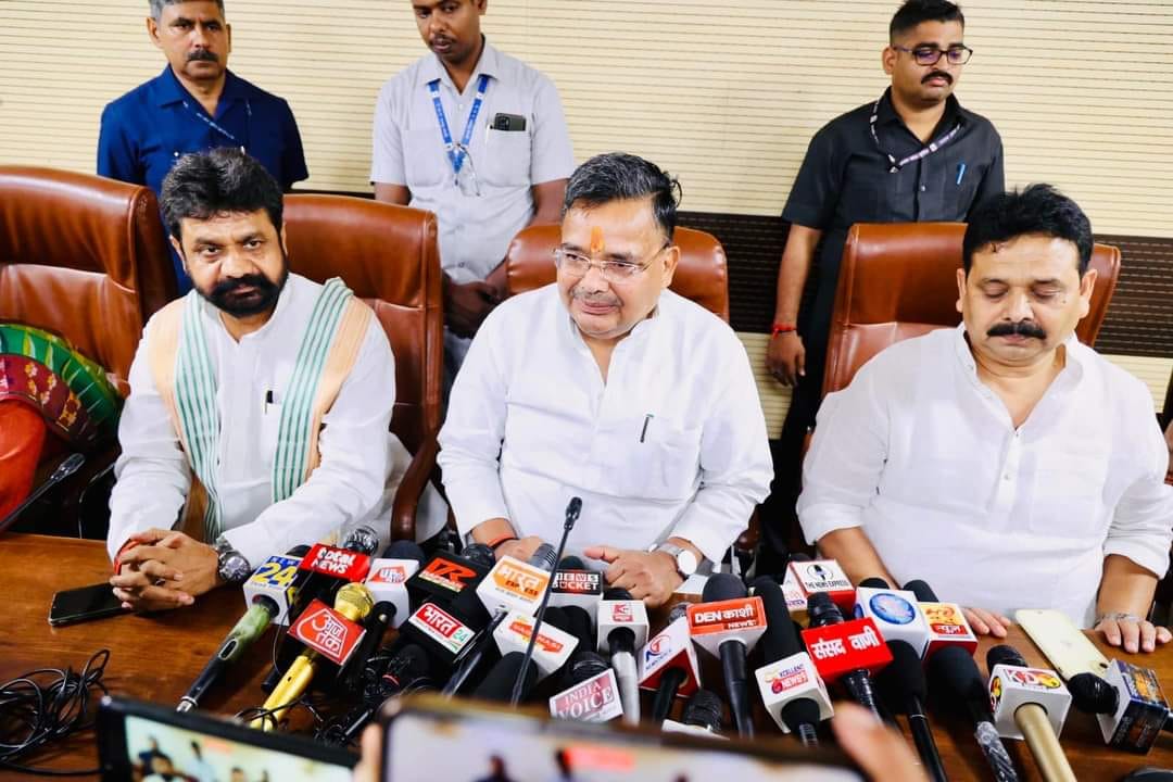 Tourism Minister jaiveer singh claims BJP Will win 80 Lok Sabha seats of UP Prime Minister modi for third tim