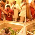 वाराणसी पहुंचे सचिन तेंदुलकर