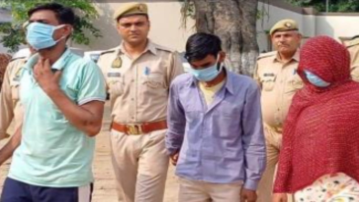 Woman killed her husband along with boyfriend in saharanpur by strangled with a belt