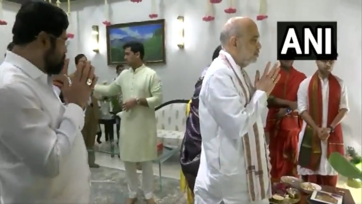 Mumbai: Amit Shah, Shinde and Fadnavis offer prayers Lalbaugcha Raja during Ganesh Chaturthi festivities
