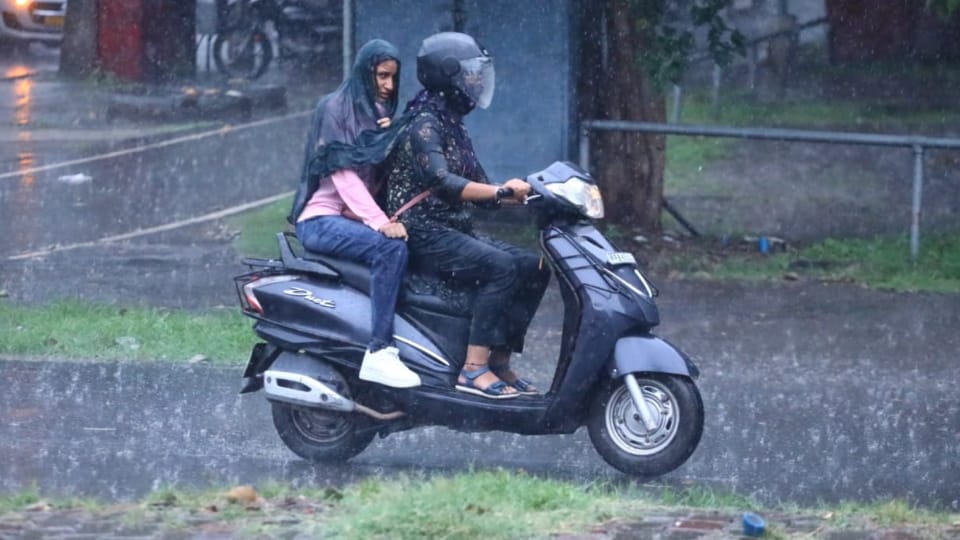 Weather Report of Chandigarh: Rain In Chandigarh Today, Chandigarh Ka Mausam in Hindi