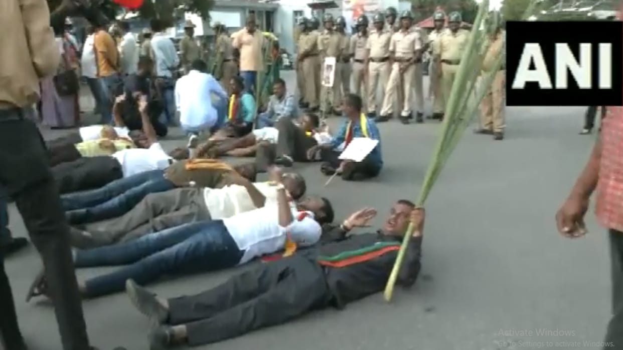 Karnataka Cauvery Water Sharing issue with Tamil Nadu protests and Bandh by Farmers news and updates
