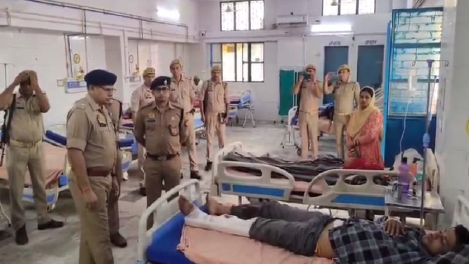 Encounter in Moradabad: Accused of robbing government employee shot, criminal caught after six days