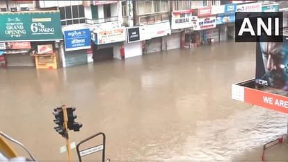 nagpur heavy rain cause water logging ndrf sdrf teams conduct rescue opeartion maharashtra deputy cm