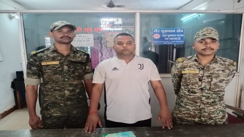 Accused arrested for not paying bill worth crores of rupees in Jagdalpur