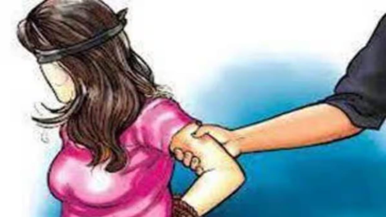 Shohde abused and molested girl students on their way to school.