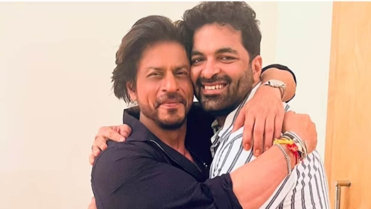 Jawan Writer Sumit Arora called Shah Rukh Khan Zinda Banda of Bollywood Actor Reacted see post here