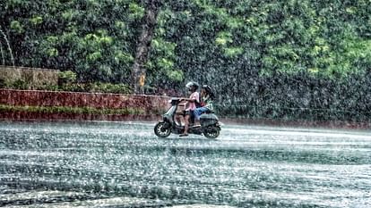 mausam ki jankari Chances of rain in Delhi on friday AQI crosses 400 in many areas
