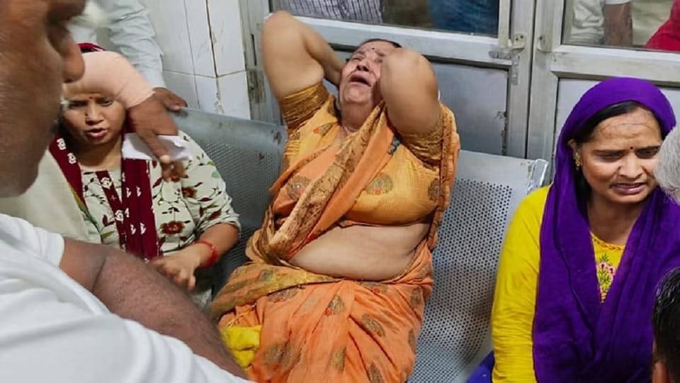 Government doctor beaten to death in Sultanpur