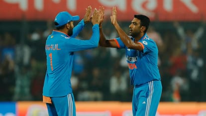 WC 2023 Who Can Replace Shubman Gill in India Squad against Australia World Cup Match Ishan Kishan Chance