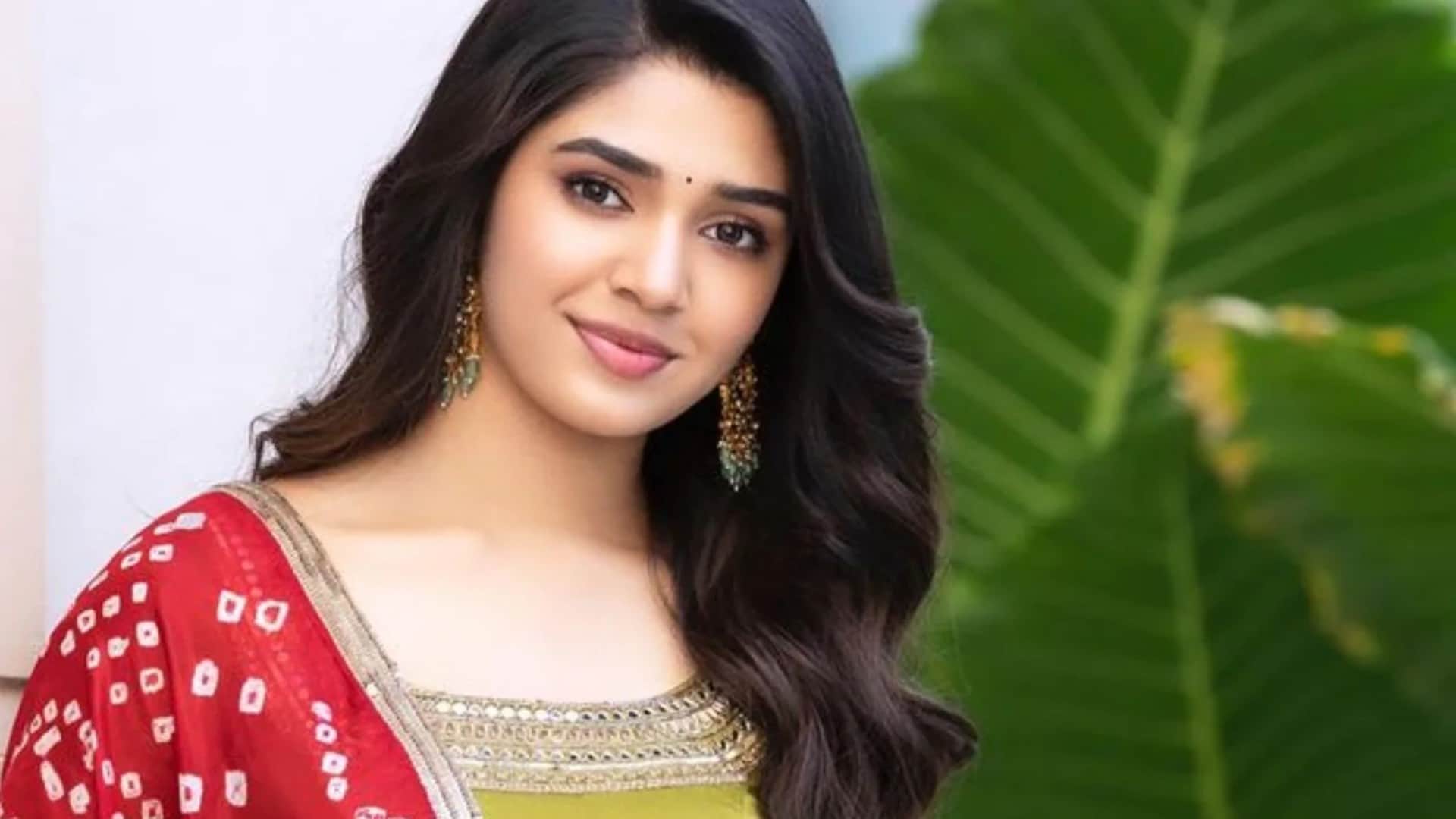 vijay sethupathi refused to cast Krithi Shetty as girlfriend says I never romance her who played daughter role